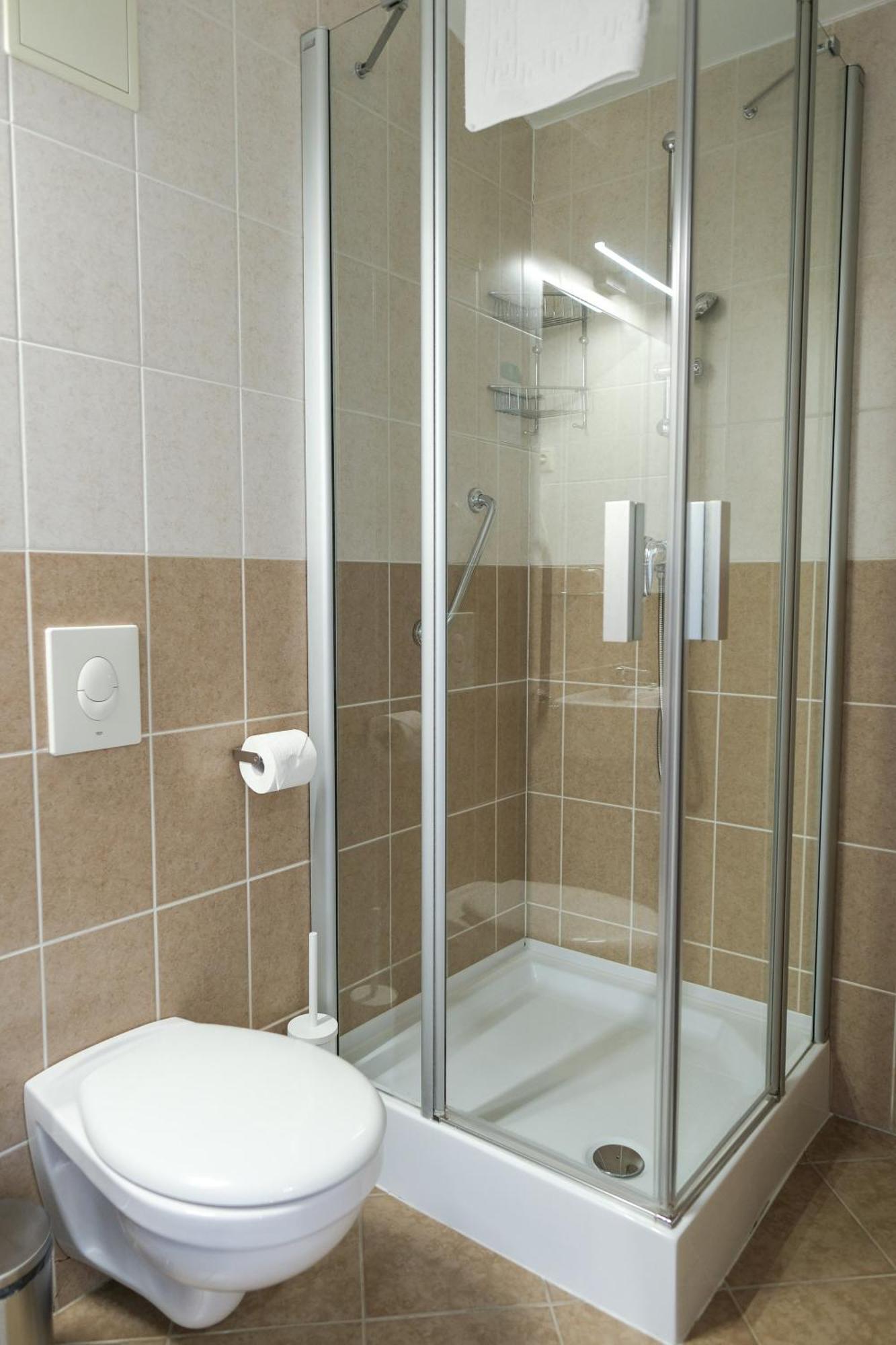 Hotel Adalbert Szent Gyoergy Haz 2*